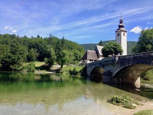 kostel sv. Jana Křtitele u Bohinjkého jezera