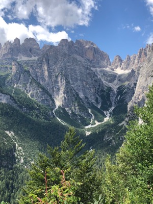 Dolomity